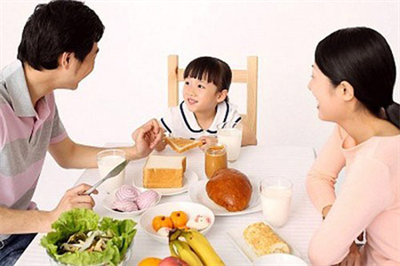 Dinh Dưỡng Lứa Tuổi Mầm Non