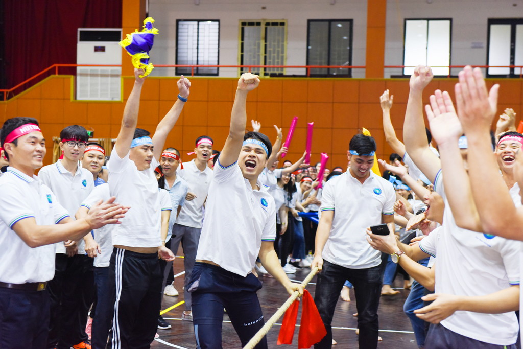 Ngập tràn niềm vui chiến thắng