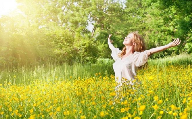 tắm nắng để tổng hợp vitamin D