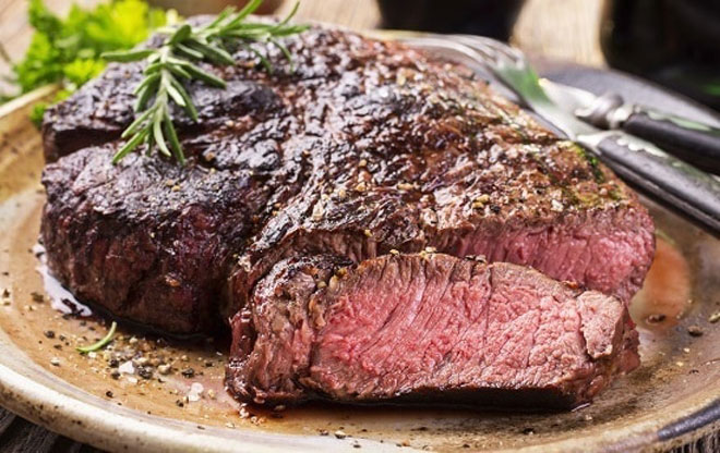 Thịt bò cung cấp năng lượng protein dồi dào