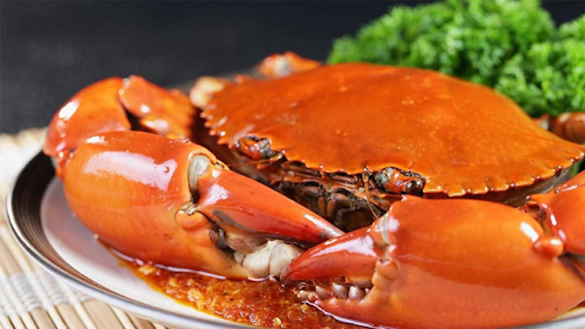 Cua là thực phẩm giàu canxi cho người loãng xương