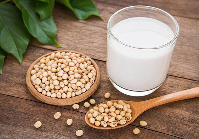 Sữa đầu nành cho người bị loãng xương