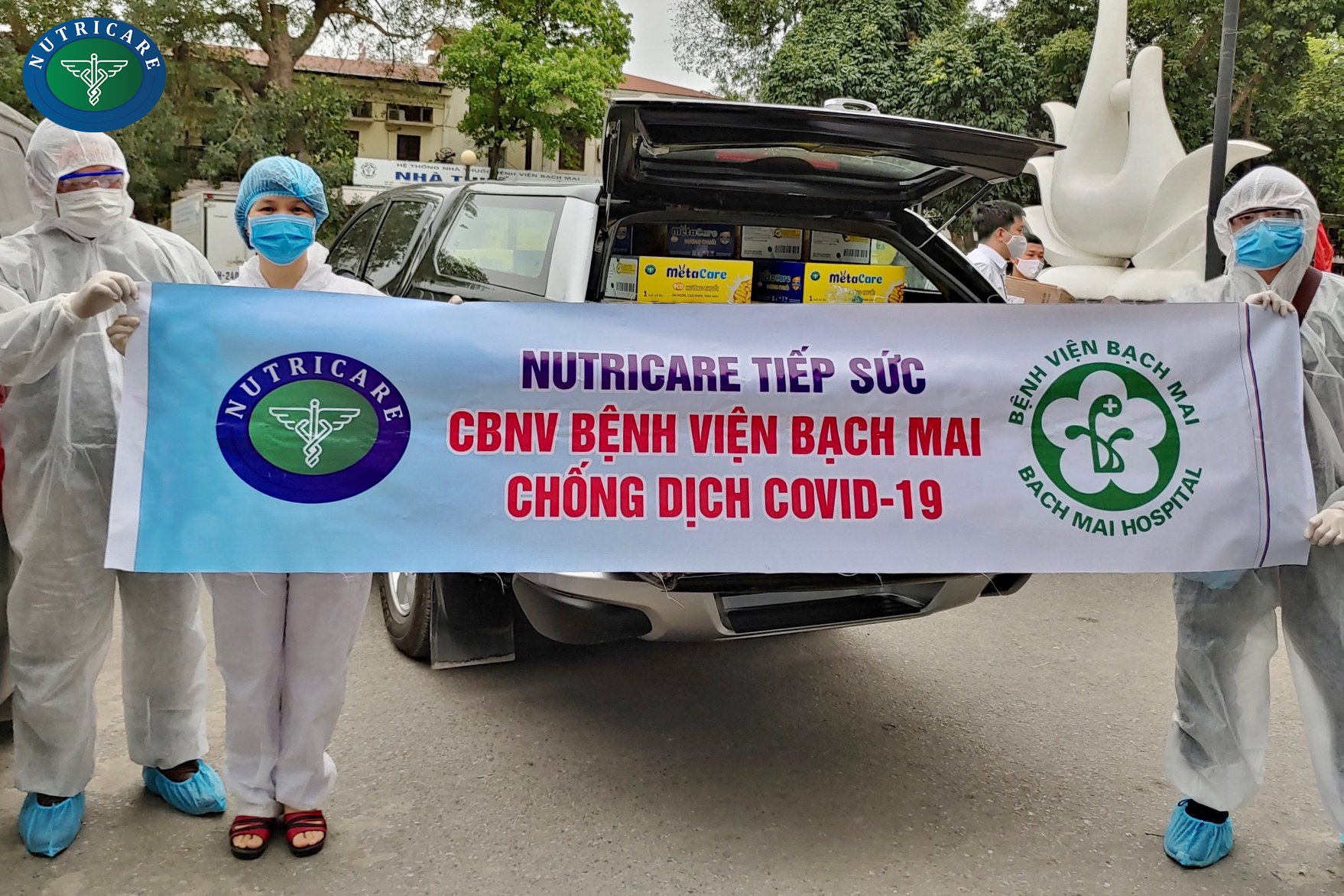Nutricare tiếp sức CBNV Bệnh viện Bạch Mai chống dịch Covid-19