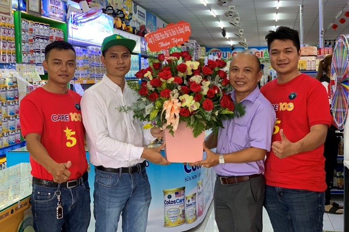 Câu chuyện thành công của ông chủ 5 năm mở chuỗi 8 cửa hàng mẹ và bé ở Bến Tre