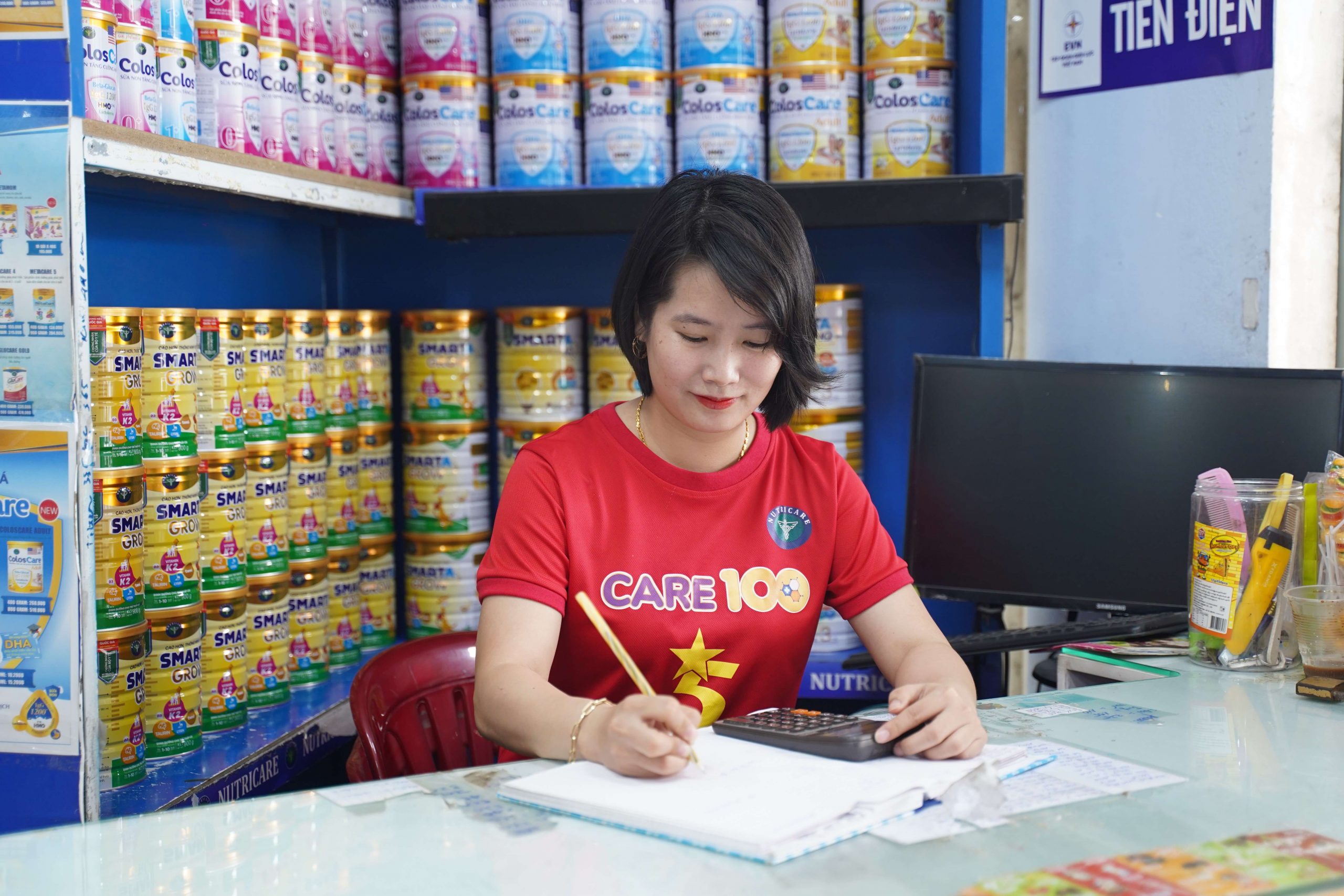 Chủ cửa hàng 9X làm “đại sứ” Nutricare ở Đà Nẵng