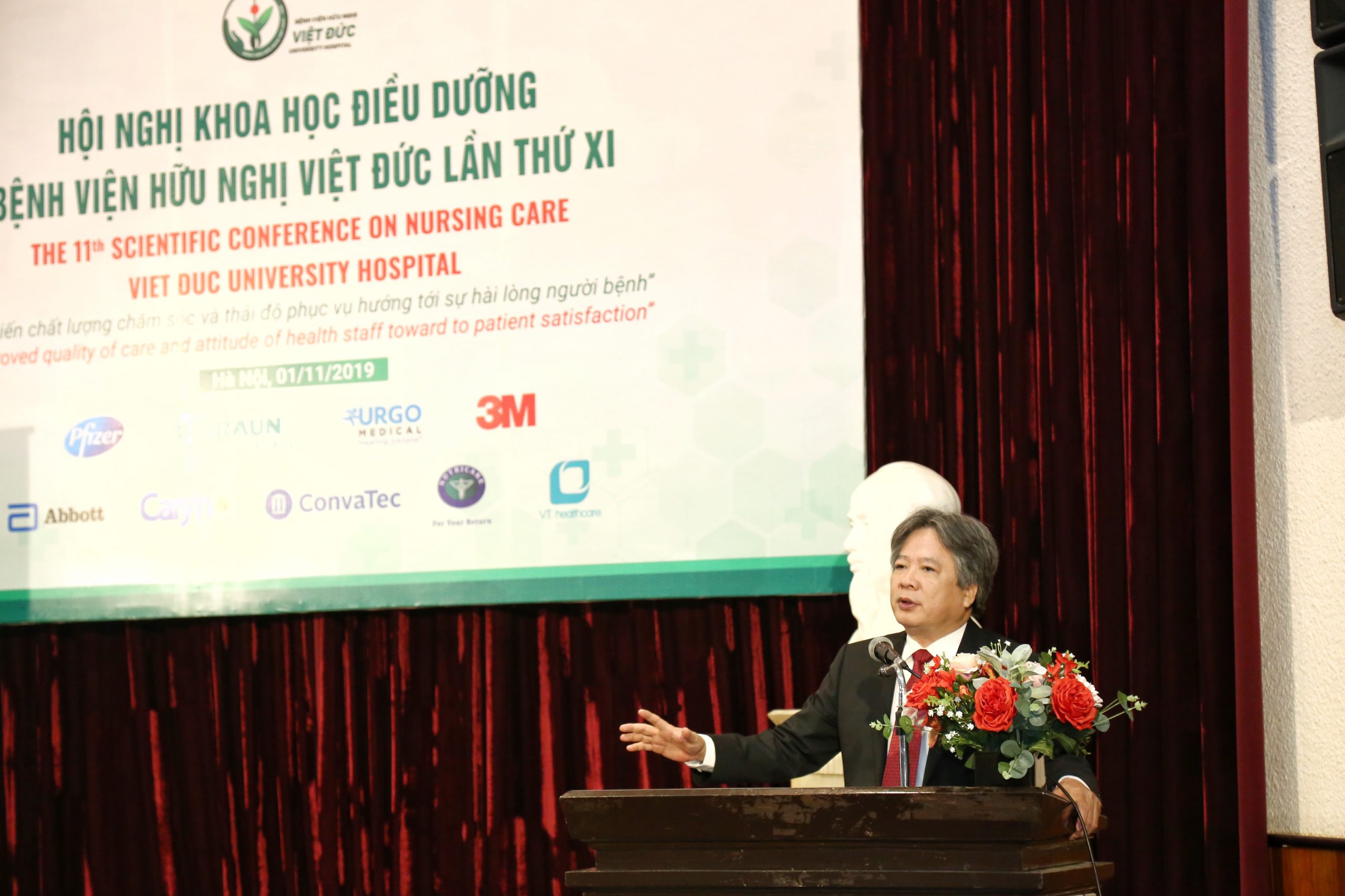 Nutricare đồng hành cùng Hội nghị Khoa học Điều dưỡng bệnh viện Việt Đức