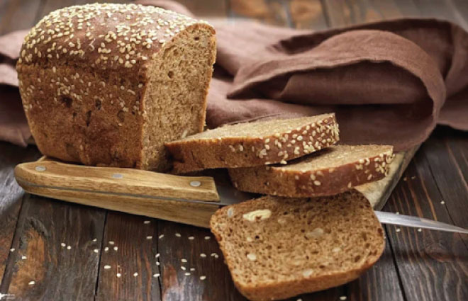 Bánh mì đen nhiều chất xơ, ít calo tốt cho bệnh tiểu đường