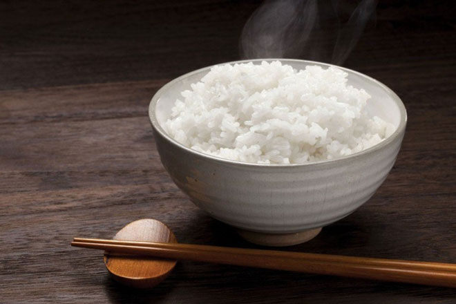 Cơm trắng chứa lượng đường lớn không tốt cho người tiểu đường