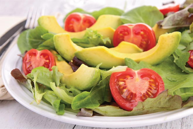 Salad bơ phù hợp cho người bệnh tiểu đường