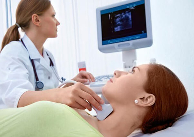 Thai phụ bị u tuyến giáp cần thăm khám sức khỏe định kỳ