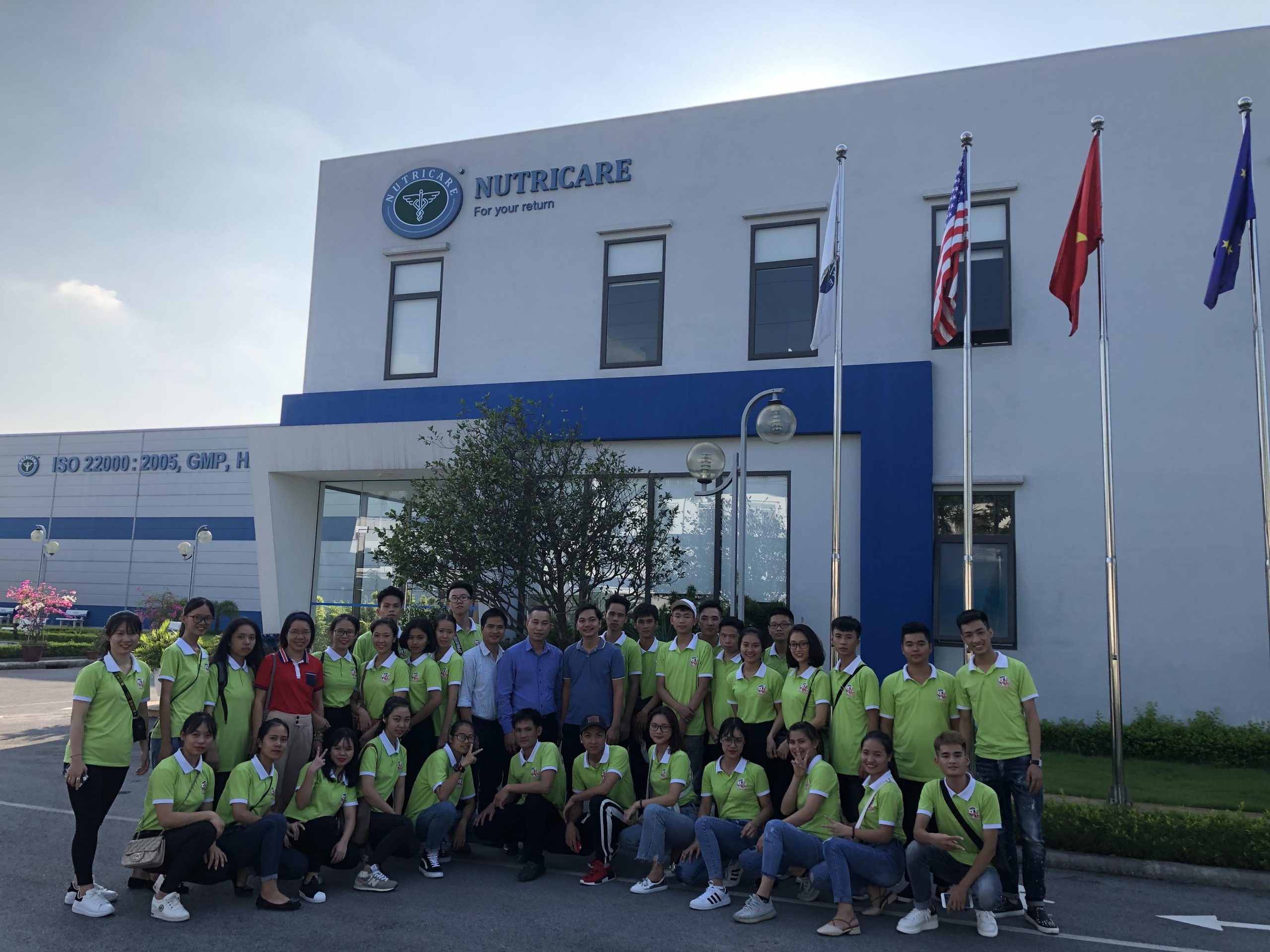 Nutricare đón đoàn giáo viên, sinh viên Đại học Nông – Lâm Thái Nguyên tham quan nhà máy