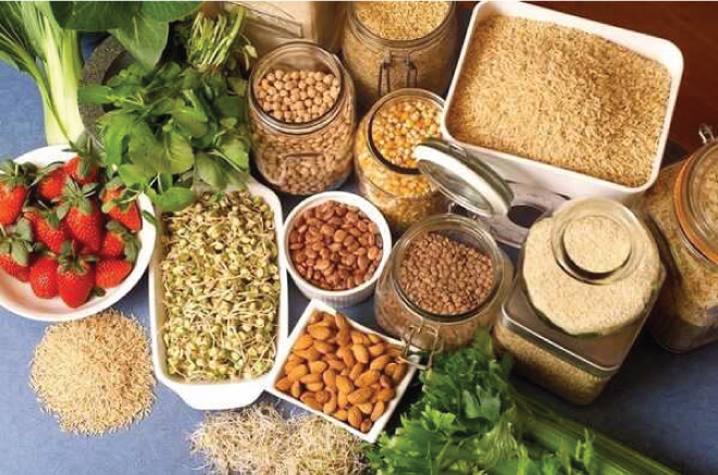 Ăn low-carb và hạn chế ăn đường giúp giảm đường huyết