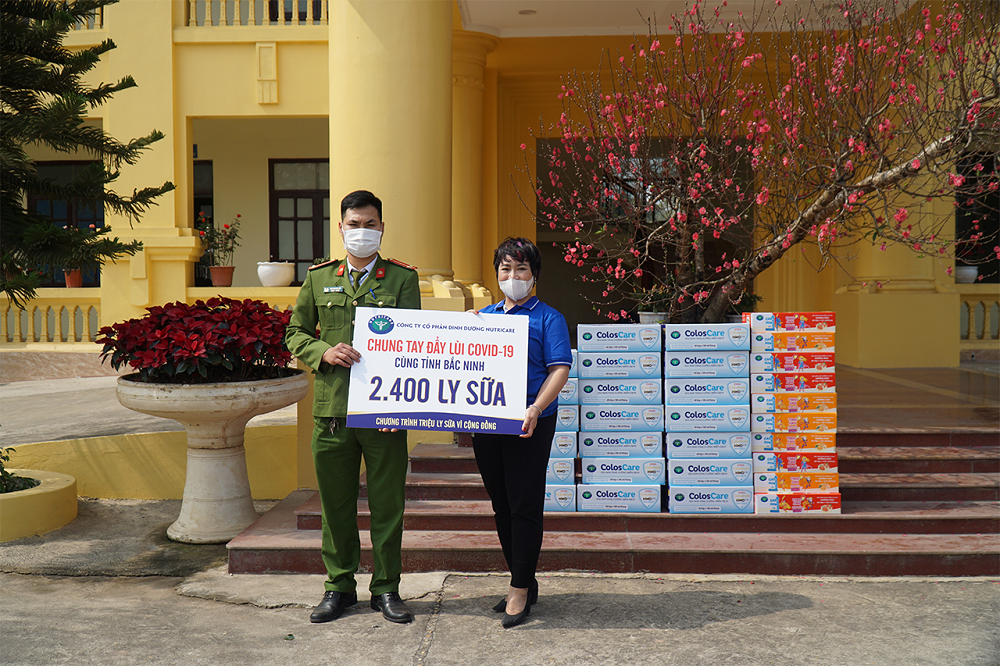 Nutricare trao tặng 24.000 ly sữa tiếp sức cho tâm dịch trước Tết Nguyên đán 2021