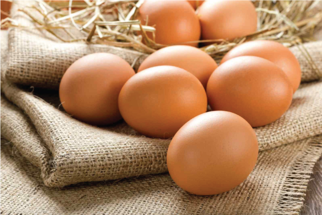 Trứng chứa hàm lượng nhỏ carbohydrate