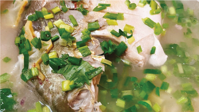 Canh cá chim trắng