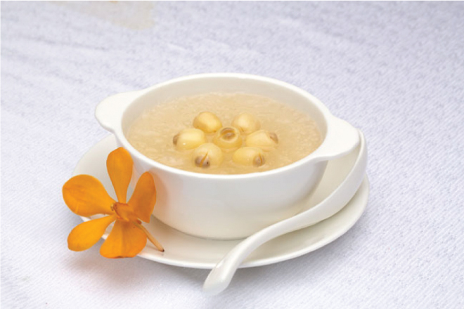 Yến chưng hạt sen
