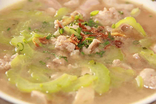 Mướp đắng nấu thịt