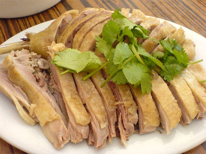 Thịt ngan giàu dinh dưỡng cho người ốm