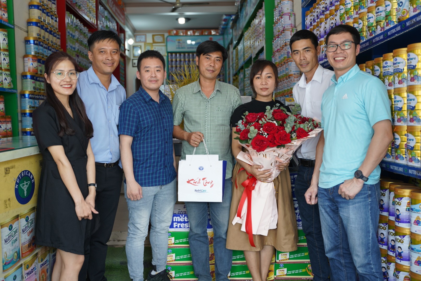 Chủ hệ thống sữa Hào Hiệp: “Cơ ngơi này được xây dựng bởi sự hy sinh của chồng và tâm huyết của tôi”