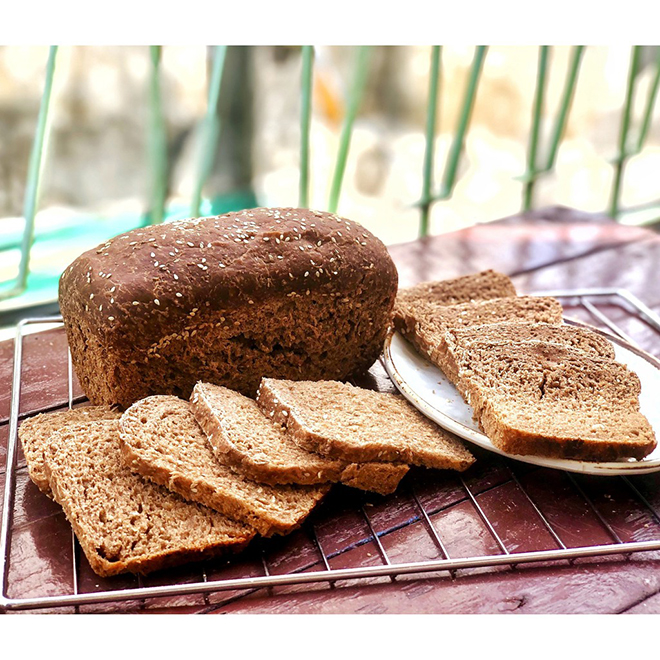 Bánh mì nguyên cám