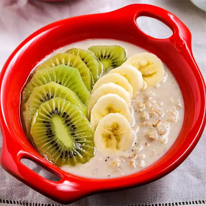 Bột yến mạch kết hợp chuối kiwi