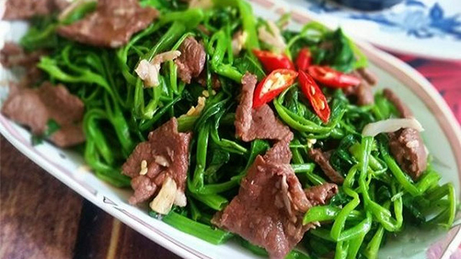 Thịt bò xào rau muống