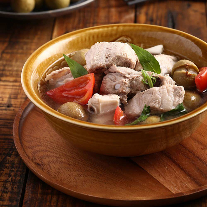 Canh xương hầm