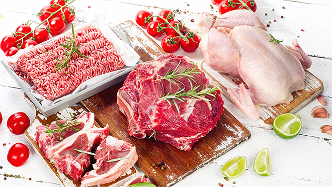 Thịt bò và thịt gia cầm