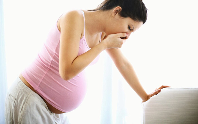 Dấu hiệu buồn nôn ở mẹ bầu