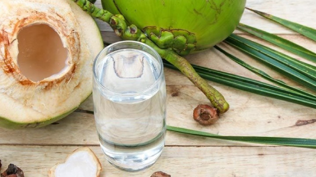 Nước dừa tốt cho mẹ bầu tiểu đường