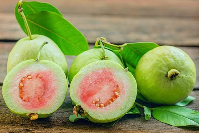 Tiểu đường thai kỳ ăn ổi được không? Cách ăn để đường huyết ổn định?