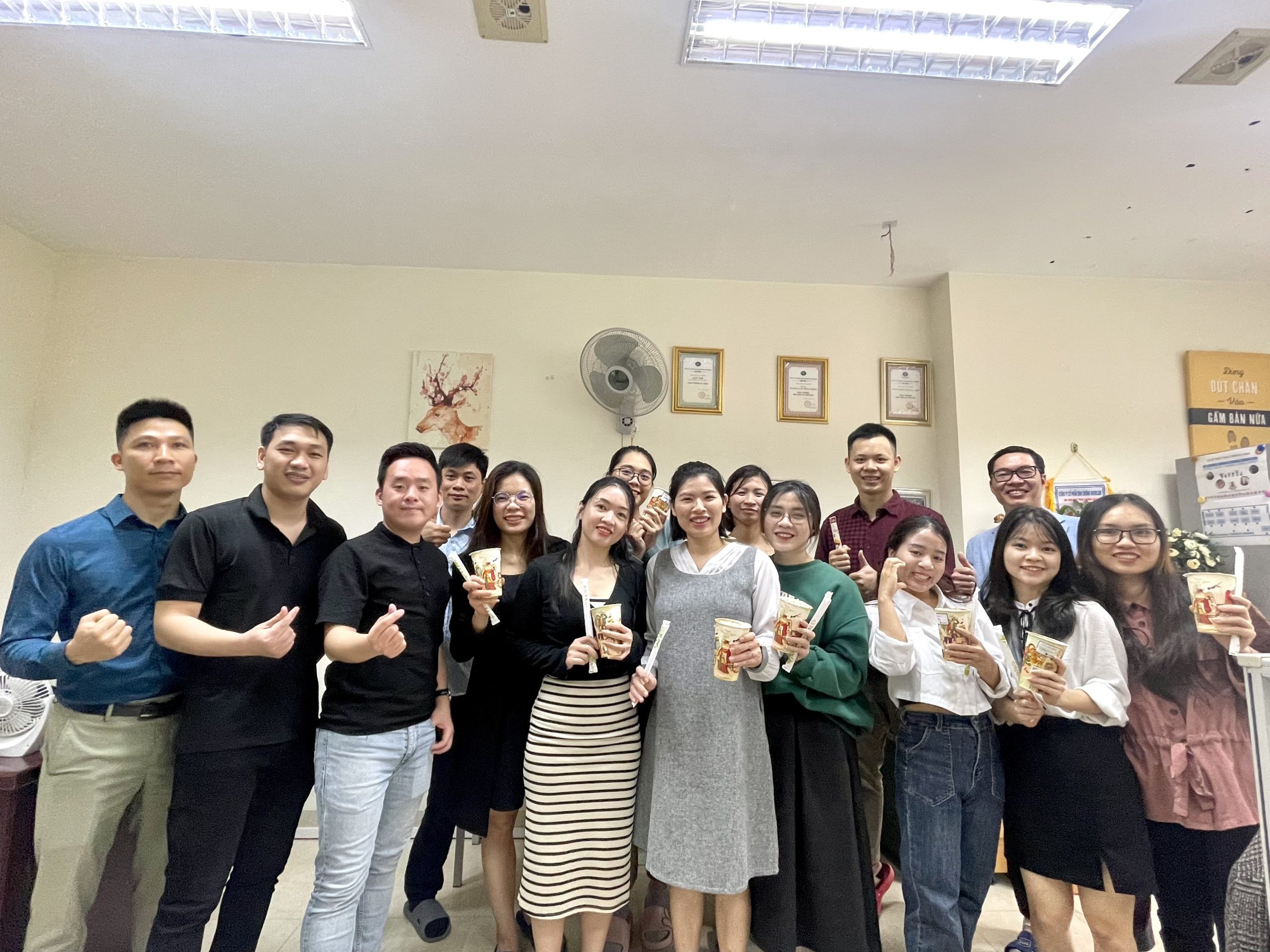 Chào mừng ngày Chăm phụ nữ Nutricare -8/3